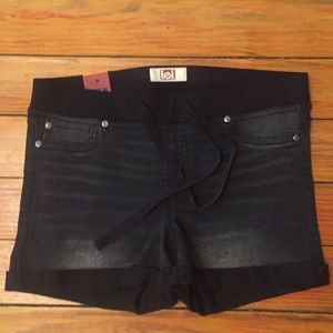 Juniors l.e.i stretch denim shorts